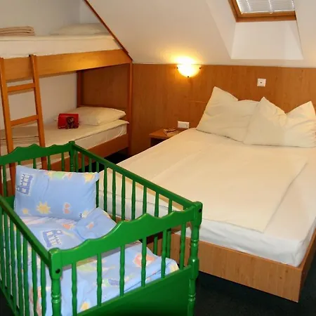 Oskar Zaplata Guest house Preddvor