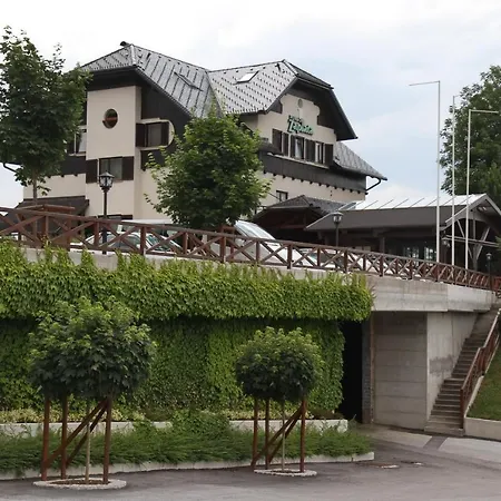 Konukevi Oskar Zaplata 3*